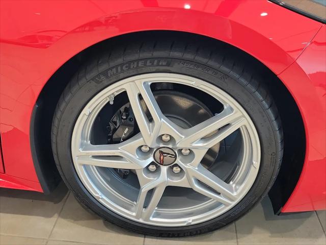 2025 Chevrolet Corvette Stingray RWD Coupe 2LT