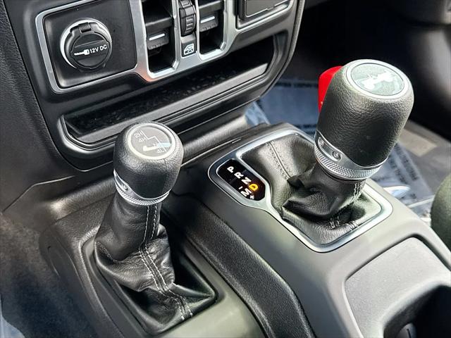 2025 Jeep Wrangler 4-Door Summit 4x4