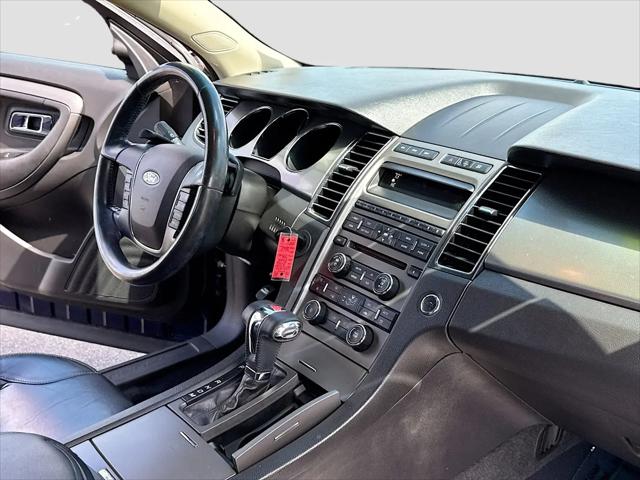 2011 Ford Taurus SEL
