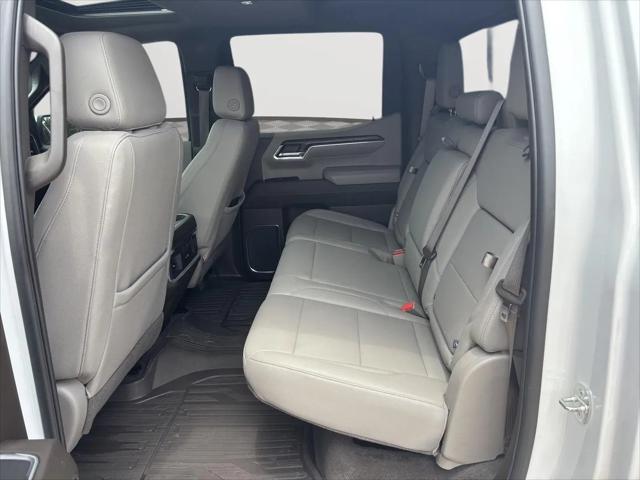 2024 GMC Sierra 1500 4WD Crew Cab Short Box SLT
