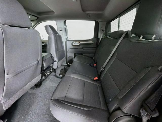2026 Chevrolet Silverado 1500 4WD Crew Cab Standard Bed LT