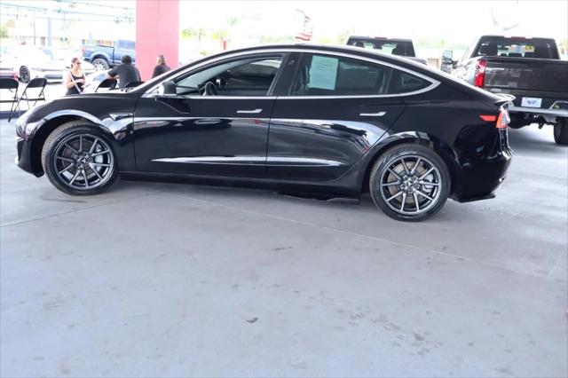 2019 Tesla Model 3 Mid Range