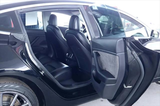 2019 Tesla Model 3 Mid Range