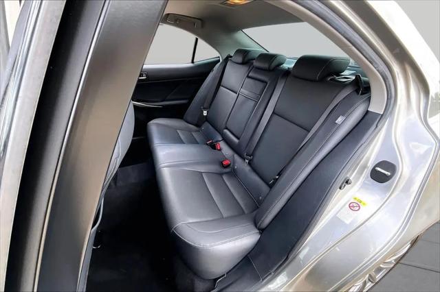 2018 Lexus IS 300 IS 300