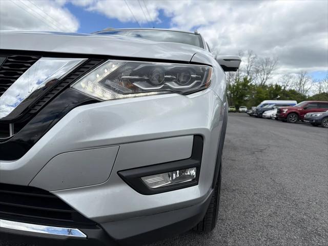 2017 Nissan Rogue SL