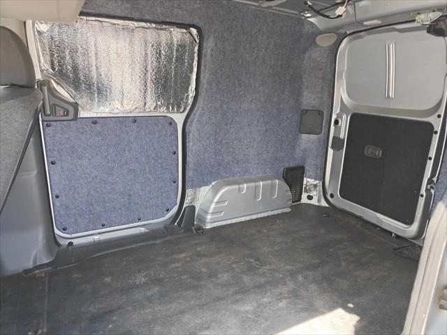 2017 Nissan NV200 SV