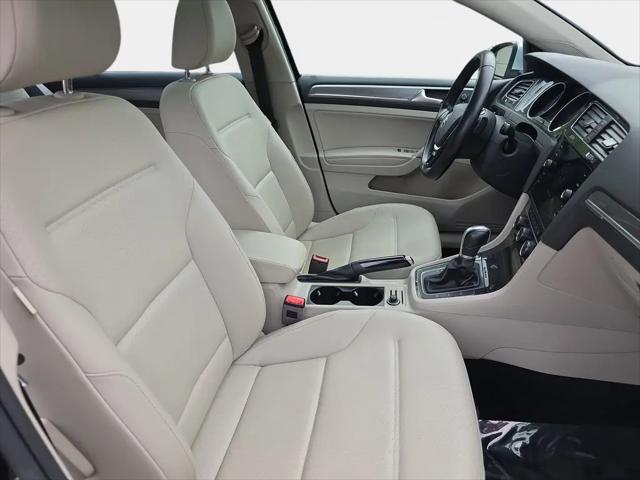 2018 Volkswagen Golf Alltrack TSI S