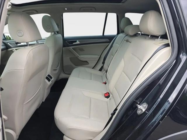 2018 Volkswagen Golf Alltrack TSI S
