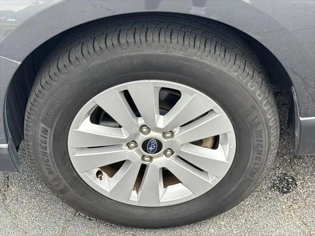 2019 Subaru Outback 2.5i