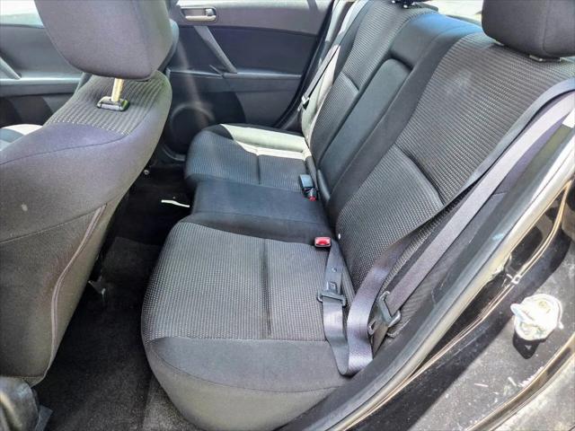 2012 Mazda Mazda3 i Touring