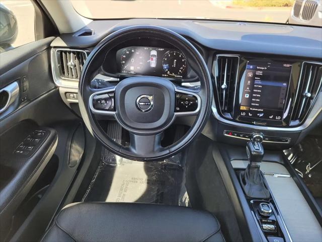 2021 Volvo V60 Cross Country T5
