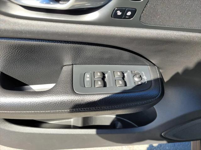 2021 Volvo V60 Cross Country T5