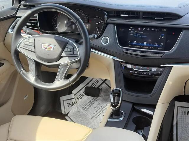 2018 Cadillac XT5 Premium Luxury