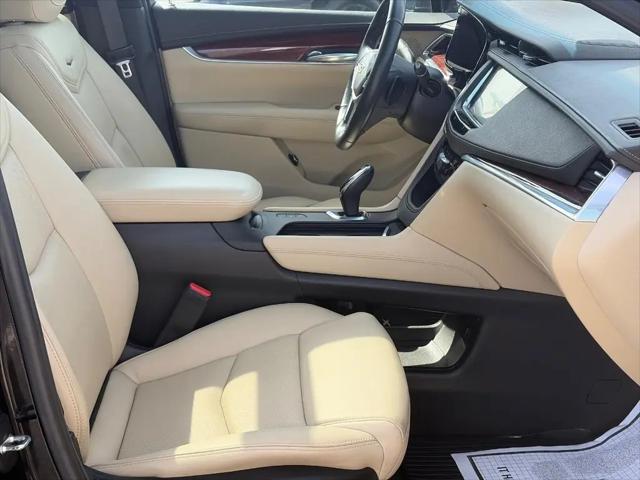 2018 Cadillac XT5 Premium Luxury