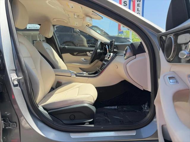 2017 Mercedes-Benz C-CLASS C 300 C 300