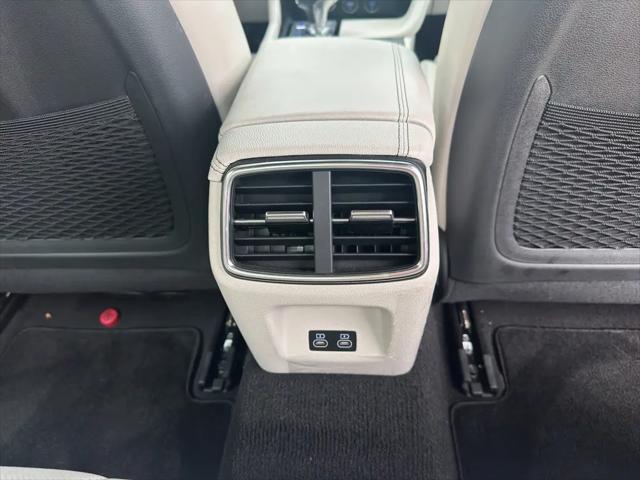 2025 Genesis G70 2.5T RWD