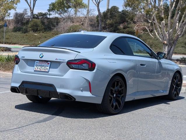 2025 BMW M240 i xDrive