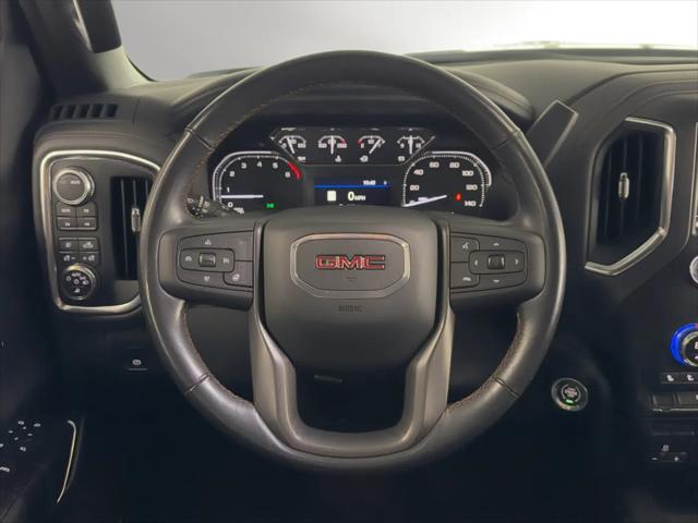 2022 GMC Sierra 1500 Limited 4WD Crew Cab Short Box AT4