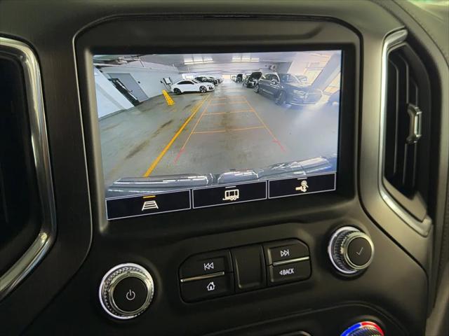 2022 GMC Sierra 1500 Limited 4WD Crew Cab Short Box AT4