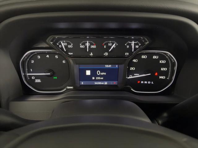 2022 GMC Sierra 1500 Limited 4WD Crew Cab Short Box AT4