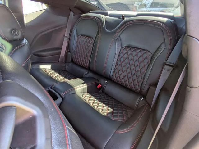2022 Chevrolet Camaro RWD Coupe LT1