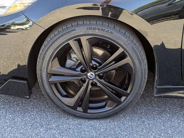 2022 Nissan Sentra SR Xtronic CVT