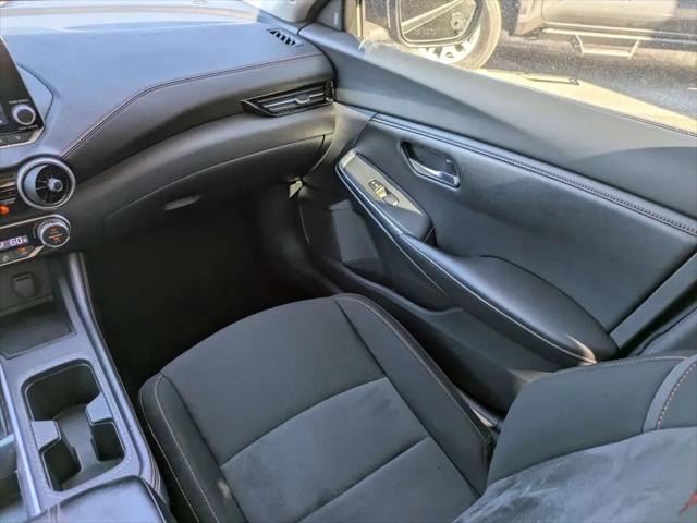 2022 Nissan Sentra SR Xtronic CVT