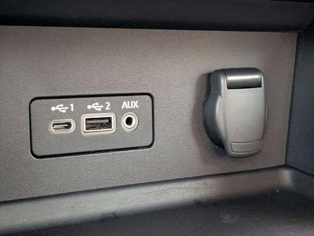 2022 Nissan Sentra SR Xtronic CVT