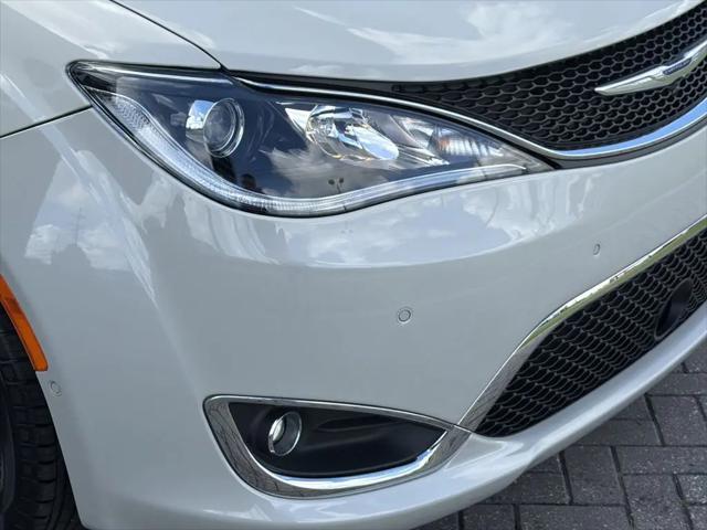 2020 Chrysler Pacifica Touring L