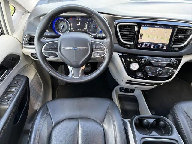 2020 Chrysler Pacifica Touring L