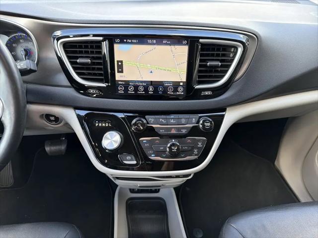 2020 Chrysler Pacifica Touring L