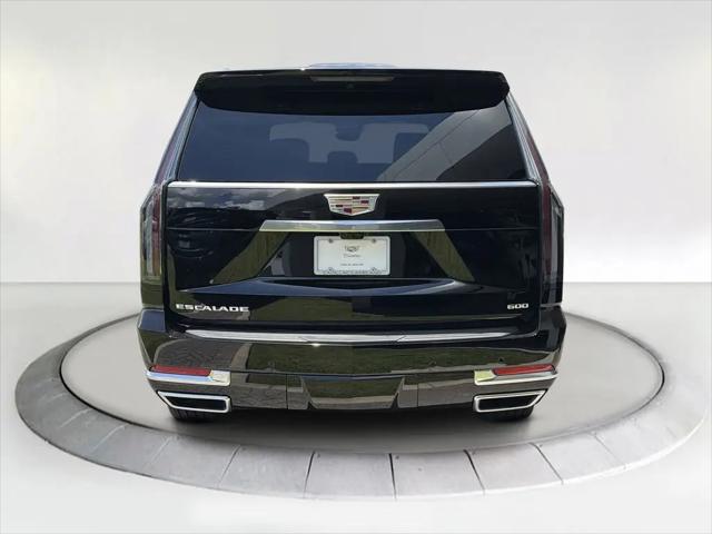 2026 Cadillac Escalade Luxury