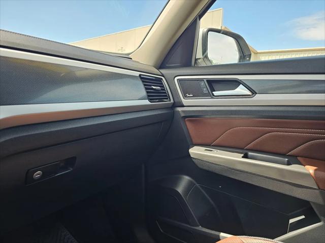 2023 Volkswagen Atlas 3.6L V6 SEL Premium R-Line