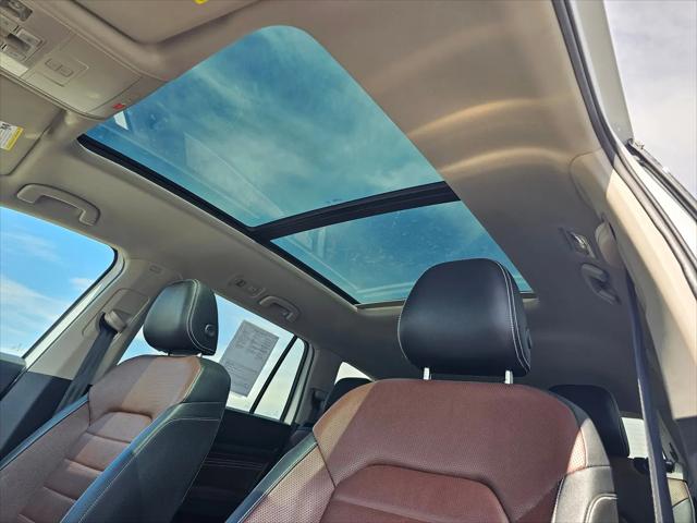 2023 Volkswagen Atlas 3.6L V6 SEL Premium R-Line