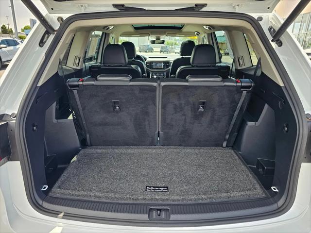 2023 Volkswagen Atlas 3.6L V6 SEL Premium R-Line