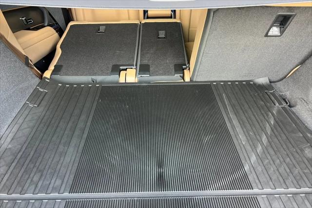 2026 Land Rover Range Rover Sport P360 SE
