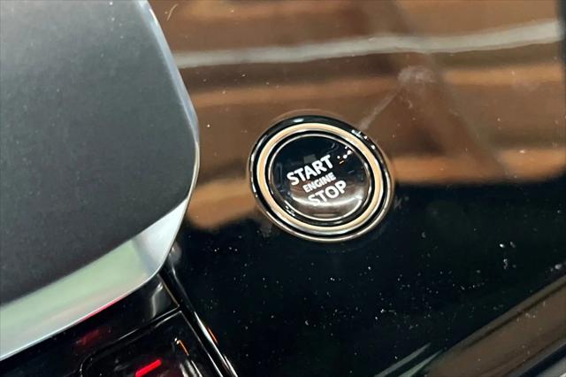 2026 Land Rover Range Rover Sport P360 SE
