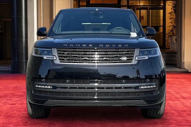 2026 Land Rover Range Rover P400 SE 7 Seat
