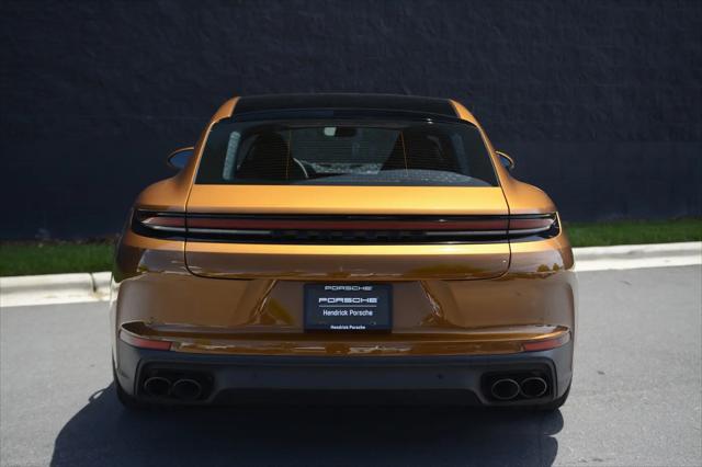 2025 Porsche Panamera 4