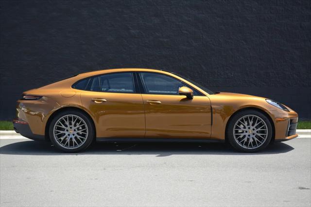 2025 Porsche Panamera 4