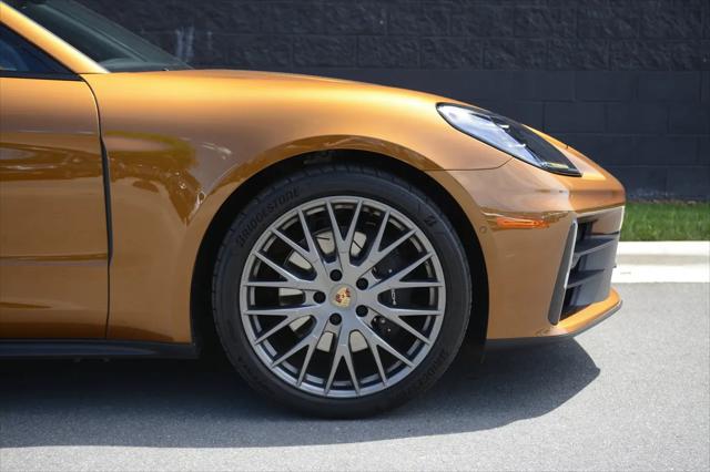2025 Porsche Panamera 4