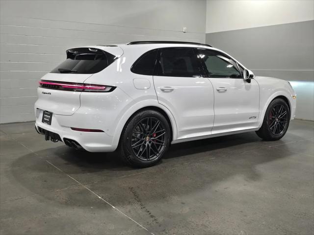 2026 Porsche Cayenne GTS