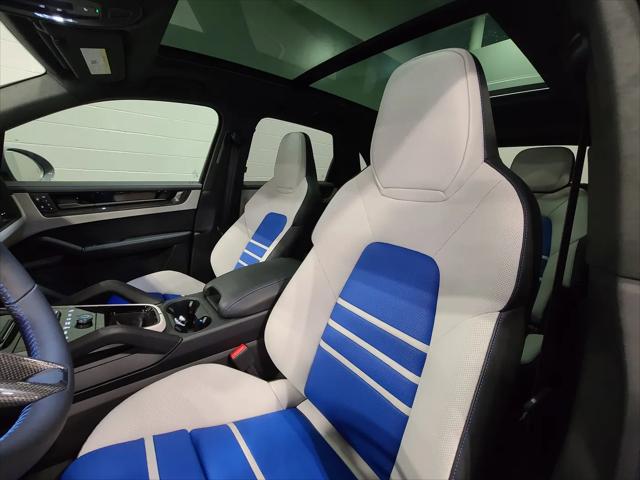 2026 Porsche Cayenne GTS