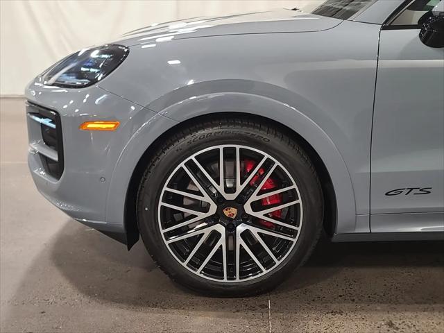 2026 Porsche Cayenne GTS