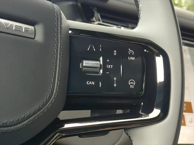 2026 Land Rover Range Rover Velar P250 Dynamic SE
