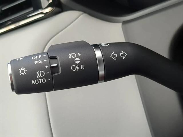 2026 Land Rover Range Rover Velar P250 Dynamic SE