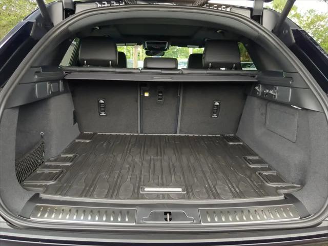 2026 Land Rover Range Rover Velar P250 Dynamic SE