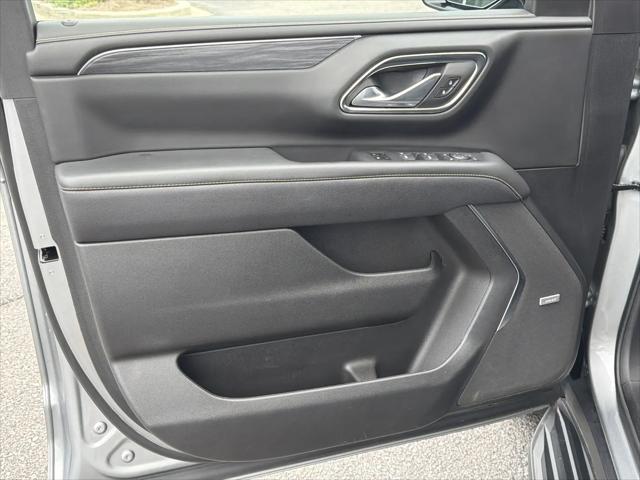 2024 GMC Yukon XL 4WD SLT