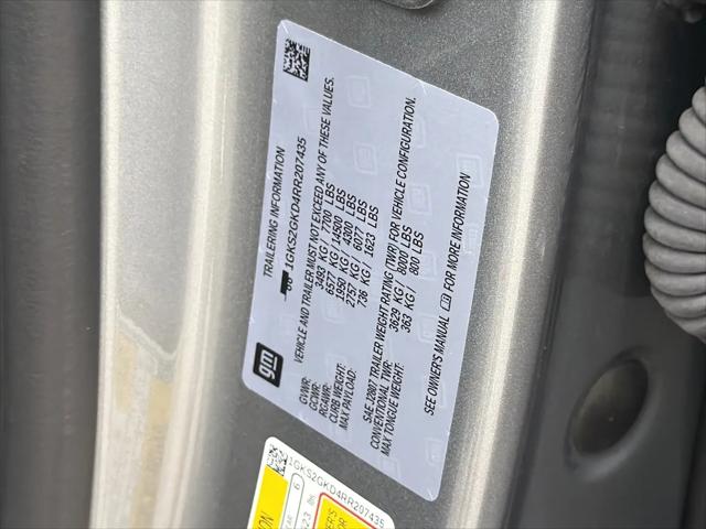 2024 GMC Yukon XL 4WD SLT