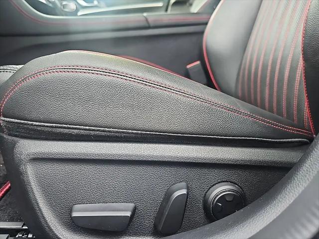 2025 Genesis G70 2.5T AWD